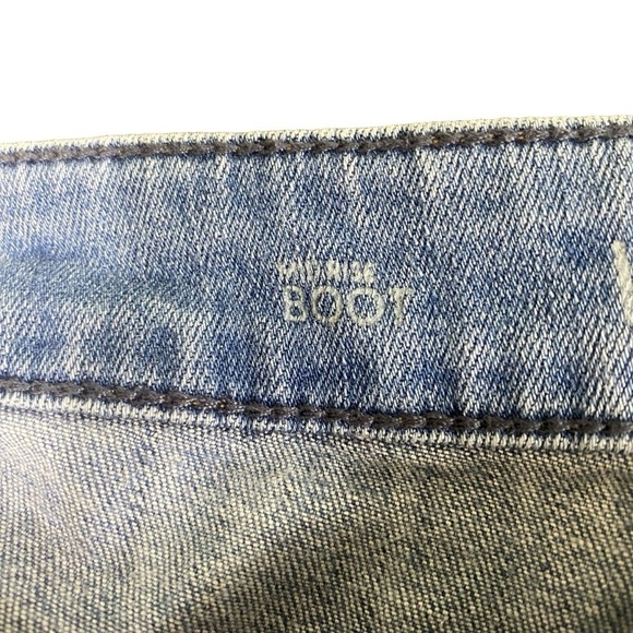 Lane Bryant Mid Rise Bootcut Denim Jeans Size 28 Light Wash - Picture 3 of 9